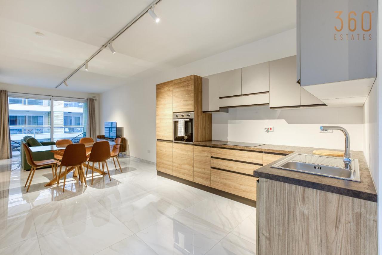 Modern 2Br Apt With Private Terrace & Sofa Bed By 360 Estates 圣保罗湾城 外观 照片